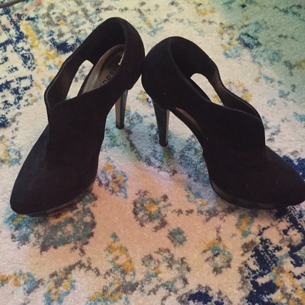 Size 6 shoes